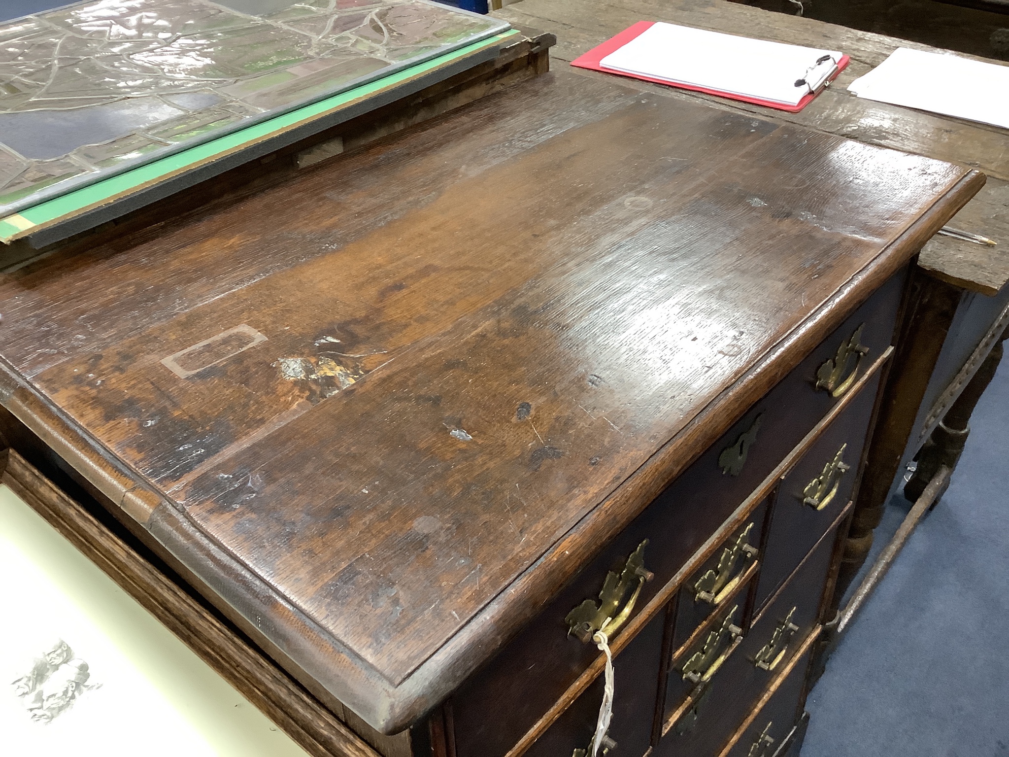 An 18th century East Anglian oak chest